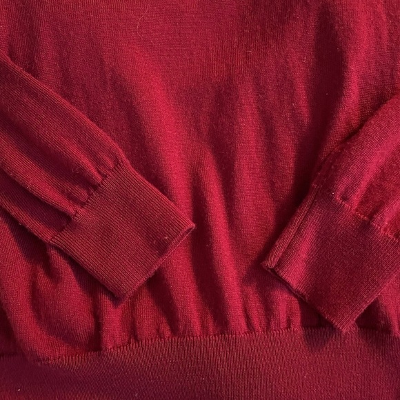 Jos A Banks Wool V neck Sweater - Picture 3 of 4